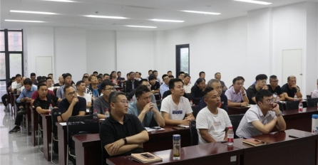 安全月活動心肺復(fù)蘇急救知識培訓(xùn)